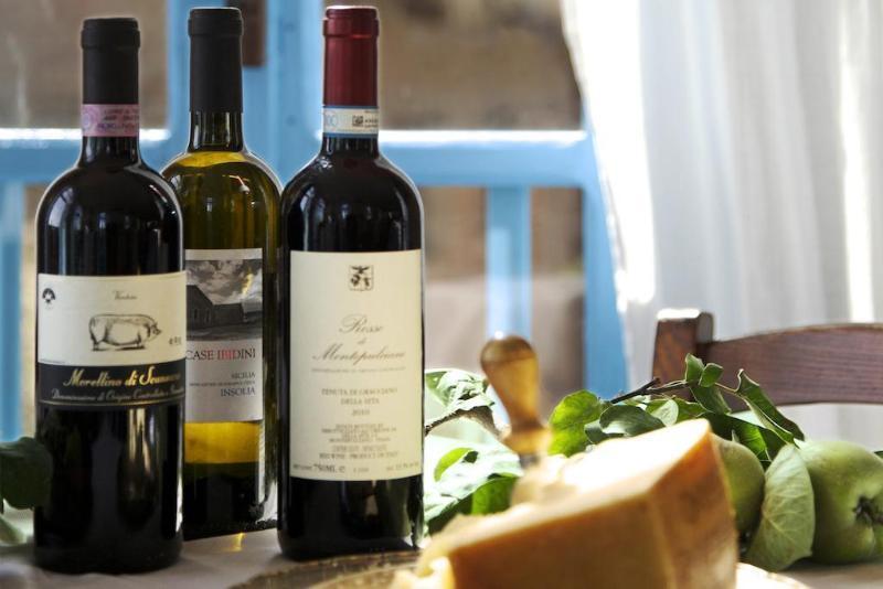 Antico Borgo Di Tabiano Castello - Relais De Charme